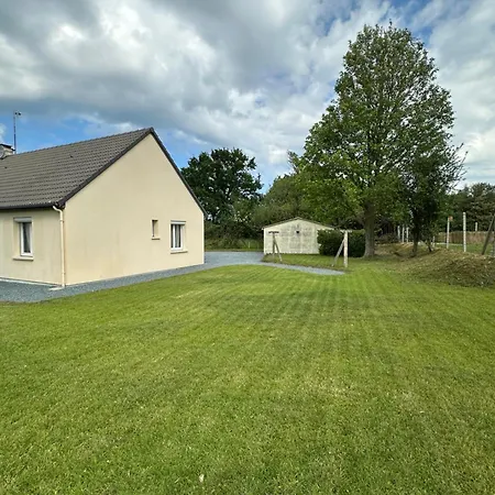Holiday home Bord De Saint-Germain-sur-Ay